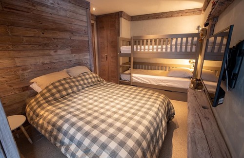 Meribel Centre Apartment | Grands Sorbiers 6: premium apt route de la Renarde