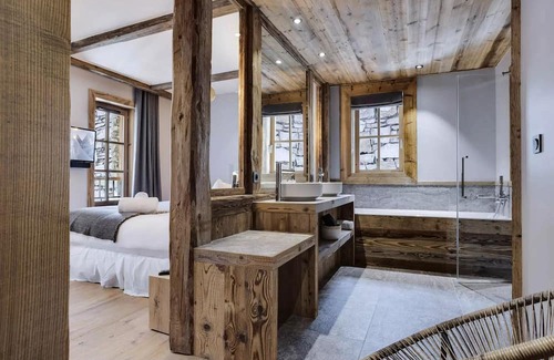 Le Fornet Apartment | Residence Les Rives De L Isere - 6 Rooms for 10 People