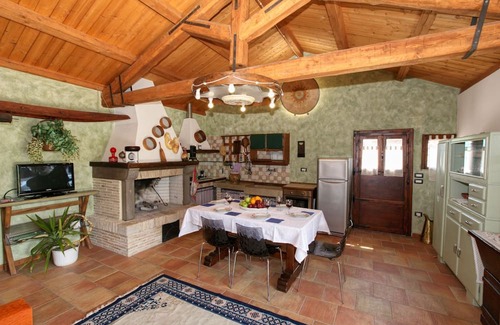 Furlo Cottage | Belvilla by OYO Ripa del Sole