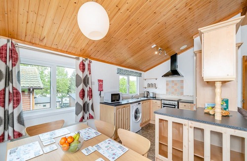 Bridport Cabin | 3 bedroom accommodation in Charmouth