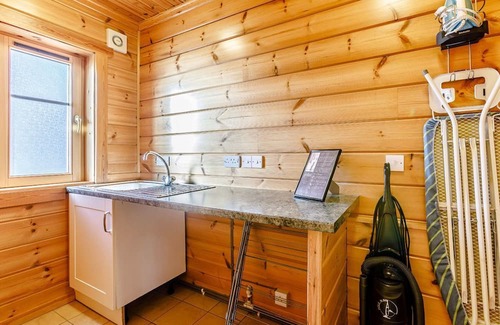 Ledbury Cabin | 3 bedroom accommodation in Ledbury