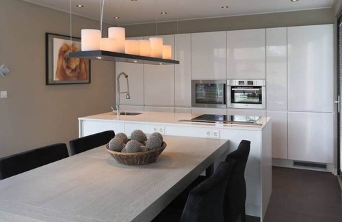 Halfweg Ski Chalet | Chalet with 1 bedroom and a terrace