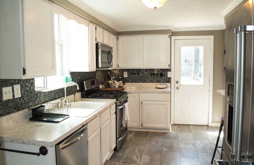 St. Bernard House | Entire 2 Bedroom Home - Close to Everything