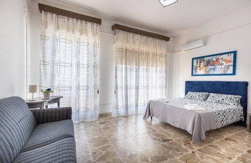Canicattini Bagni House | Lucia Guesthouse Apartment