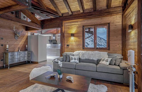 Les Belleville Ski Chalet | Chalet Severine - Six Bedroom Chalet, Sleeps 12