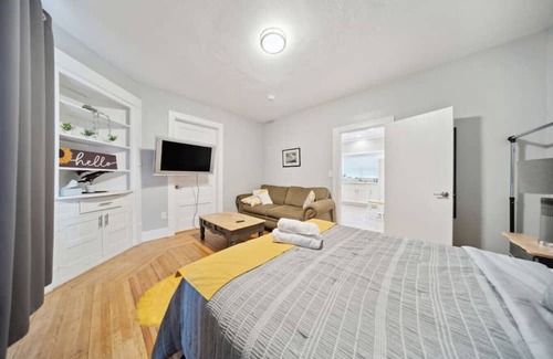Akron Apartment | Highland Square Hideaway, 1 bedroom apartment