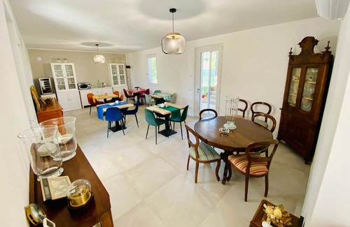 Pacengo Bed & Breakfast | I Broletti del Garda: Camere con Prima Colazione Inclusa Vicino a Gardaland