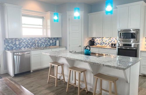 Terramar Beach House | Oceanfront/Beachfront Vacation Beach Home 3BR, 3.5 Bath