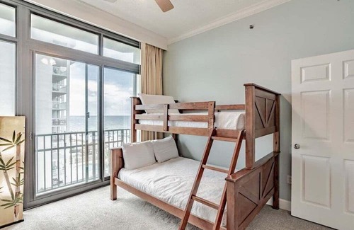Orange Beach Condo | Phoenix West 409 | Orange Beach, AL