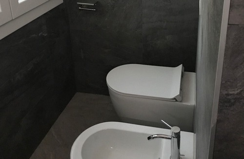 Crocetta-San Lazzaro-Modena Est Apartment | DucaleGuestHouse B&B