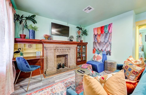 Central Oklahoma City House | Canary Cottage-brighten your stay-central NW OKC