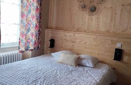 Corcieux Hotel | Le commerce d'Ophelie