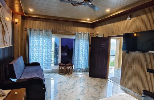 Kausani Hotel | Hotel Mystic Mountain Kausani