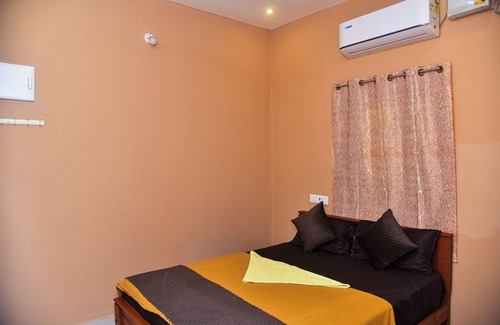 Thirukadaiyur Hotel | Temple View Residency