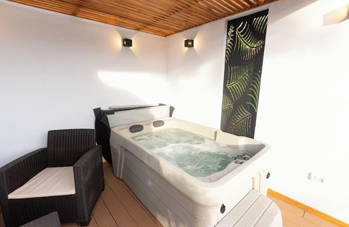 Sierra Cabin | Macas Moon Glamping Monteverde