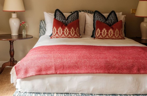 Cranborne Hotel | The Fleur de Lys