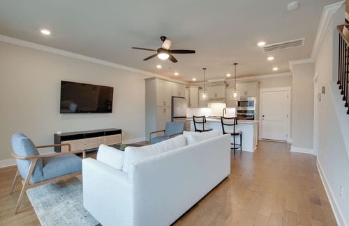 Madison House | Townhome in charming Town Madison