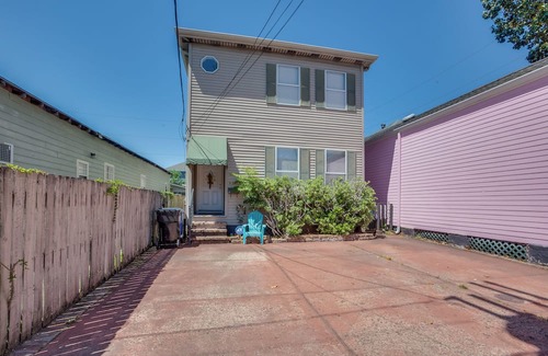 Uptown Historic District House | Great 3 BR in uptown close to magazine street