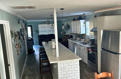 West Livingston Cottage | Serene Lakefront Getaway | Boathouse | Kayaks | Gazebo with Swings