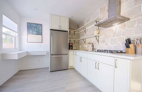 Mid City House | Cozy Retreat w pool prime Location