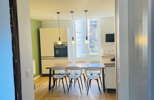 Voiron Apartment | Apartment in the town center at the foot of the Vercors and Chartreuse mountains