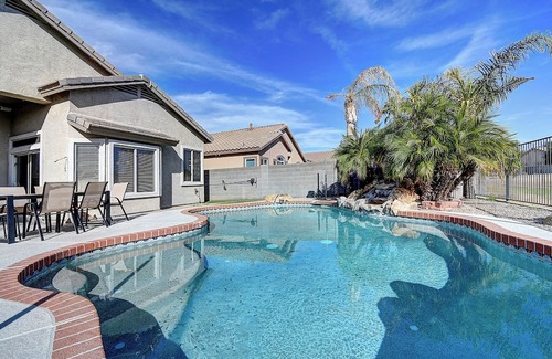 Greenfield Lakes House | Spacious 4-bedroom house in marvelous Gilbert