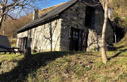 Eaux-Bonnes Ski Chalet | Bergerie in the heart of the Pyrenees - Skiing, hiking, nature and relaxation