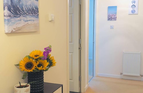 Kirkcaldy Apartment | Immaculate 2-Bed Apartment in Kirkcaldy
