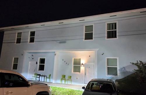 Seybold House | Modern Townhouse for Rent: 9 Bedrooms, Flexible Options Starting at 950!