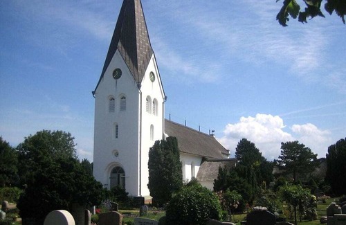 Suddorf Boat Rental | Seestern Comfortable holiday residence