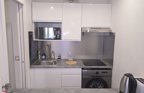 Faubourg de l'Arche Apartment | Suite Prestige Paris - La Défense Balcony-Terrace