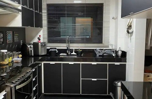 Barreiro de Baixo Apartment | Premium Room Luxury Penthouse Barreiro BH - Home with Host