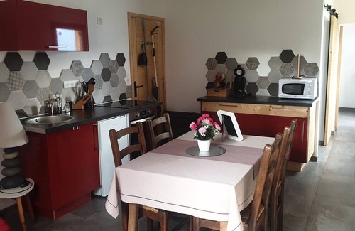 Jarrier Apartment | Apartment in detached chalet, quiet location with unobstructed view of the Maurienne valley
