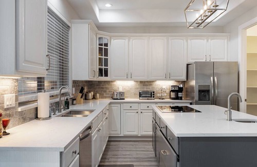 North Scottsdale House | Scottsdale Pinnacle Peak Estate- Private Pool, Putting Green, Pickleball + More!