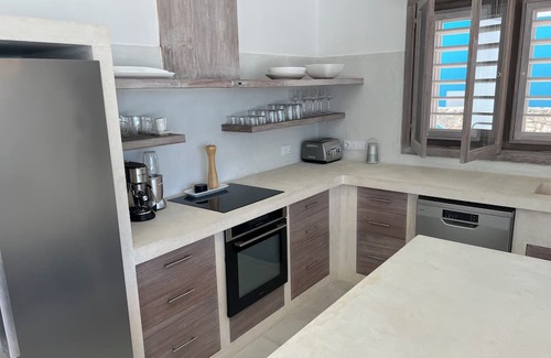 Kralendijk House | Brand New, Private Oceanfront Villa with Breathtaking Diving in Your Backyard
