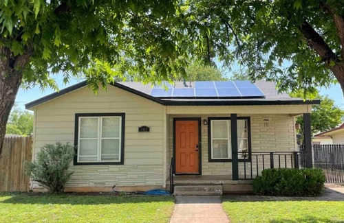 Sayles Blvd. Area House | 3-bedroom house in fantastic Abilene with AC, WiFi, and a fenced yard! Enjoy