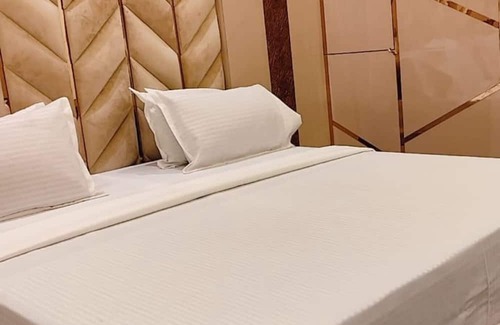 Aligarh Hotel | Shraddha hotel Aligarh