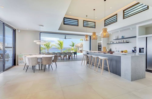 Sabadeco Villa | Villa Viteau, New! Luxurious oceanfront villa with private cinema