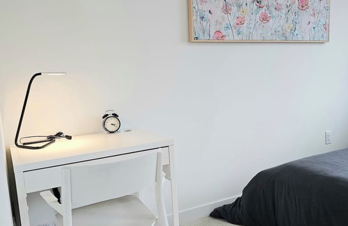 Dorset Park House | BrandNew 1-Bedroom Suite with 4-piece en-suite bath: SPRUCE, Toronto, ON, Canada
