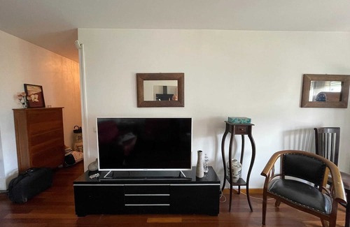 Le Bourget Apartment | Homerez - Apt. in Le Bourget - Parking