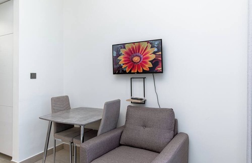 Nad Al Sheba Apartment | OFFER! Elegant Studio Apartment in Azizi Riviera !