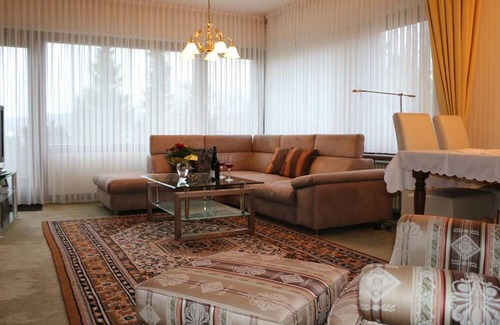 Bad Neuenahr-Ahrweiler Apartment | Vacation apartment B up to 4 persons - Nachtsheim, House