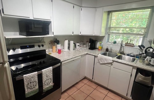 Vero Beach House | Charming 3-bedroom house with AC and WiFi in Vero Beach