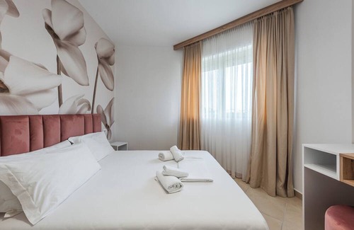 Durres Apartment | Glam Apartment 6