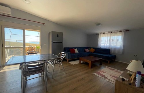 Durres Apartment | Cozy Beachside Apartment