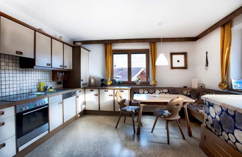 Fuegen House | Spacious house In Fügen with terrace