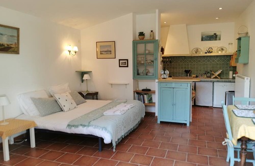 Bedoin Other | At the foot of the Ventoux, studio on terrace in a private estate