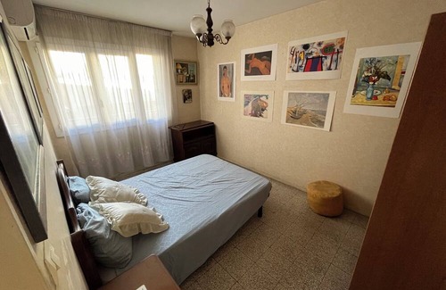 Saint-Mauront Apartment | Grand Deux Pieces Très Calme