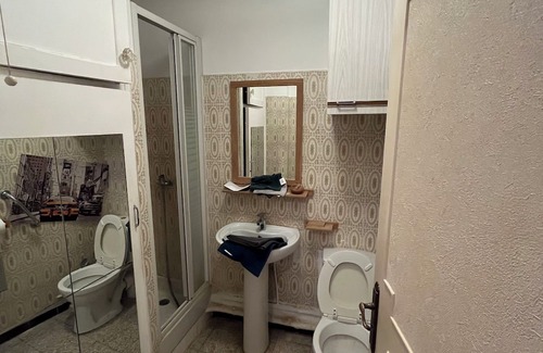 Saint-Mauront Apartment | Grand Deux Pieces Très Calme