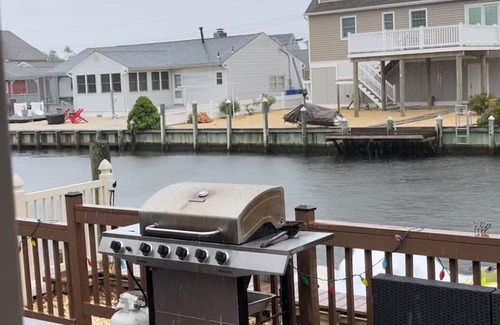 Osbornsville House | Excellent Home by the Bay